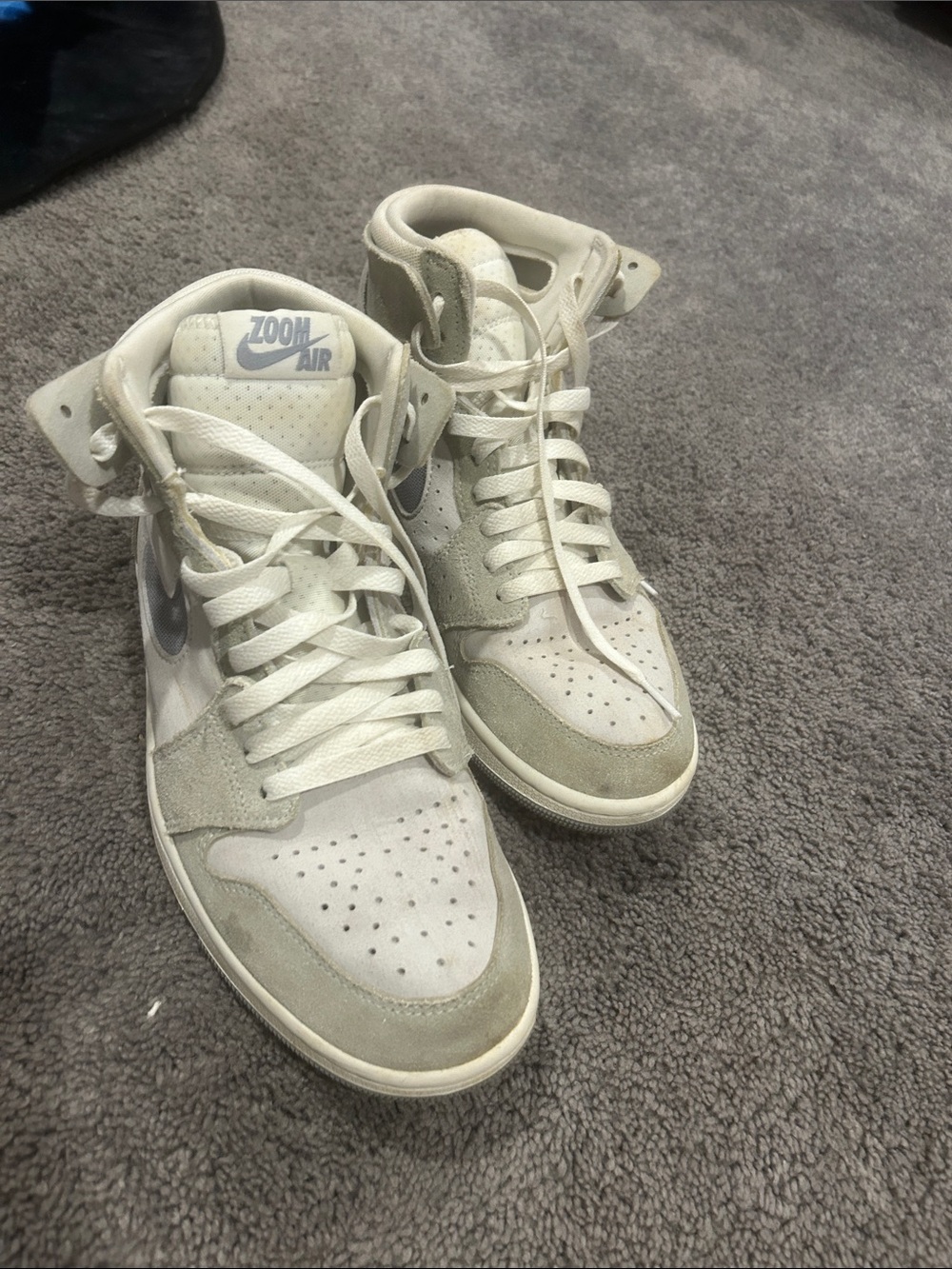 Women's High-Top Sneakers in Light Gray and White